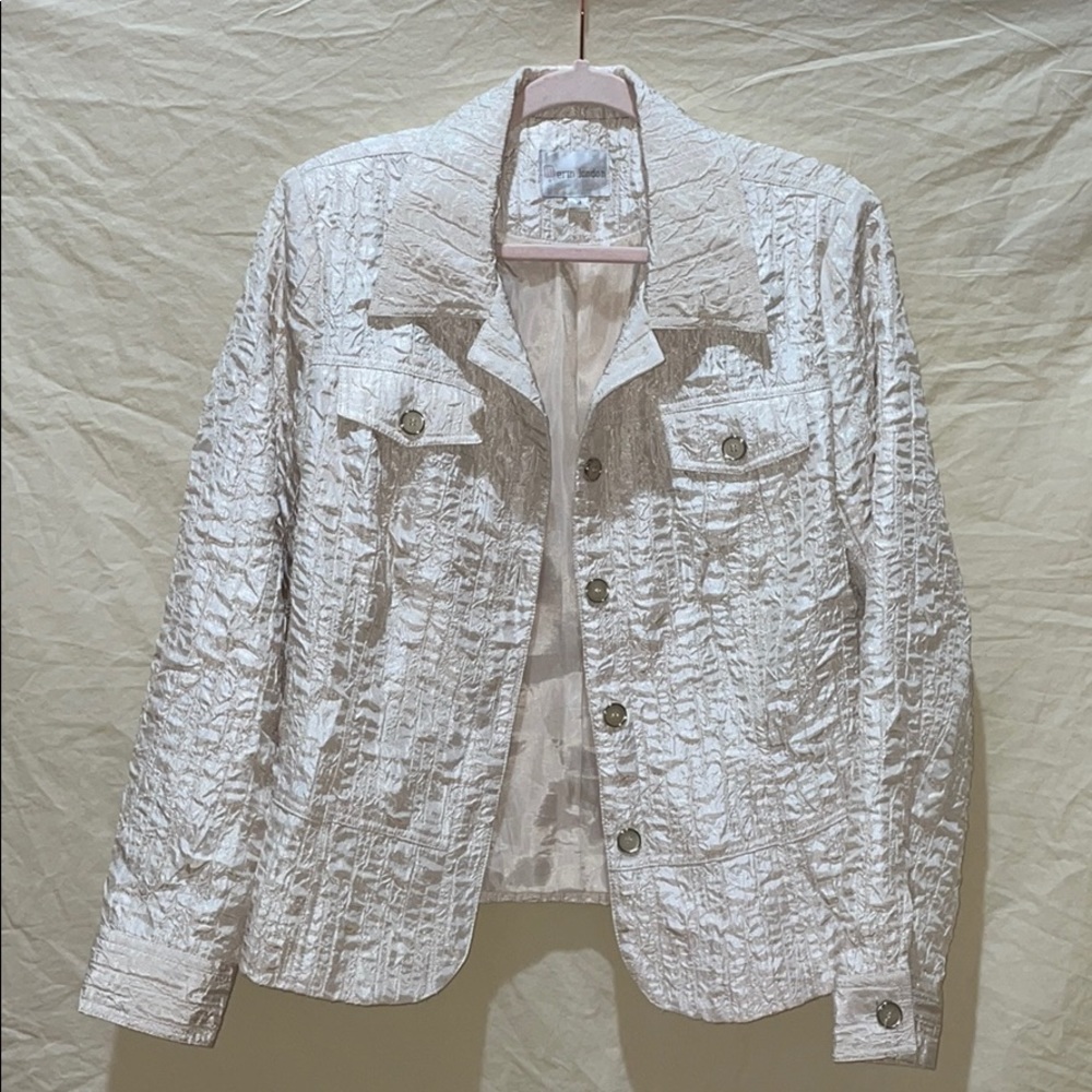 Blazer/ Light jacket